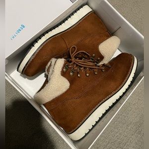 White Mountain Booties